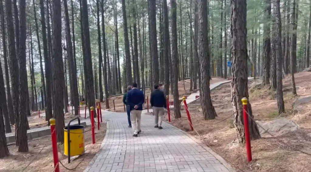 Bansra Gali Wildlife Park, Murree